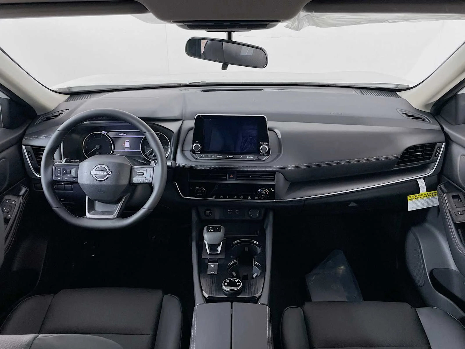 New 2026 Everest White Pearl TriCoat Nissan Dark Armor™ image 3