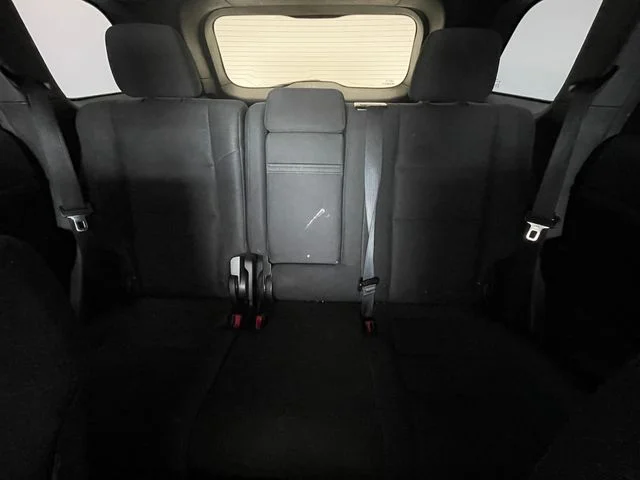 Used 2017 Diamond Black Crystal Pearlcoat Jeep Laredo image 7