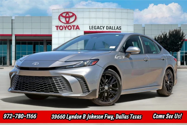 Pre-Owned 2025 Toyota Camry SE