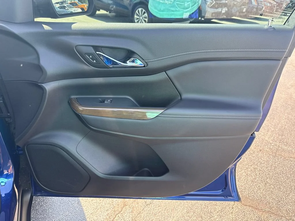 2023 GMC Acadia SLE - Photo 33