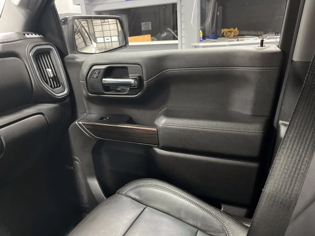 Used 2020 Summit White Chevrolet RST image 15