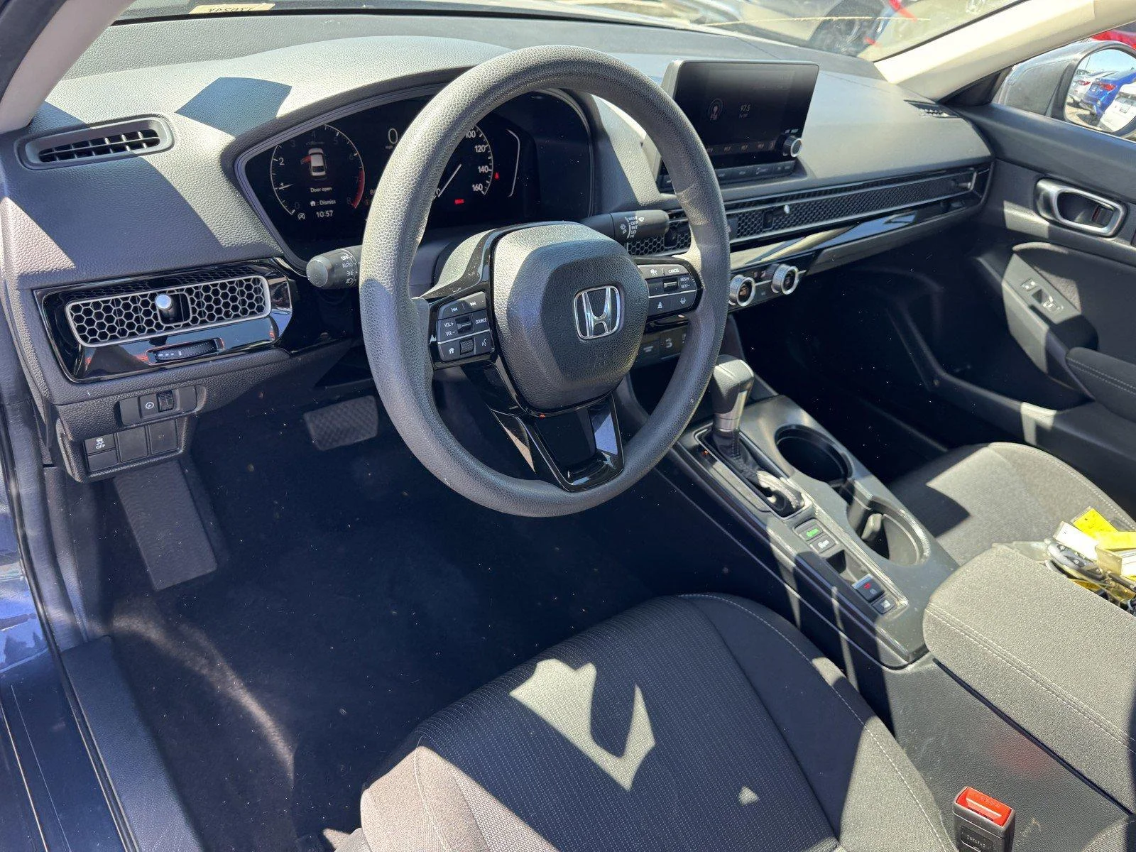 Used 2025  Honda LX image 13