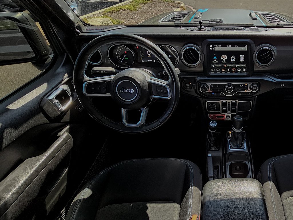 Used 2022 Gray Jeep Unlimited Rubicon 4xe image 23