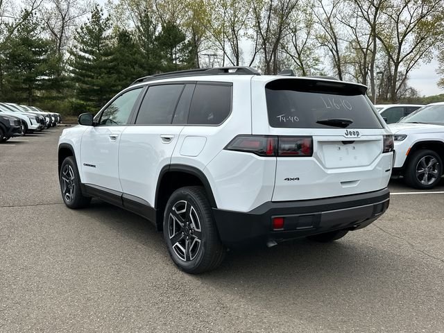 New 2026 Bright White Clear-Coat Exterior Paint Jeep Limited image 4