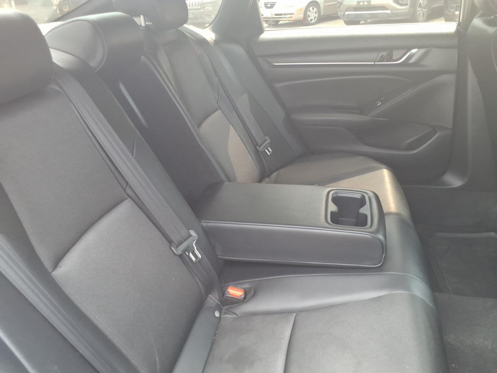 Used 2022 Still Night Pearl Honda Sport image 21