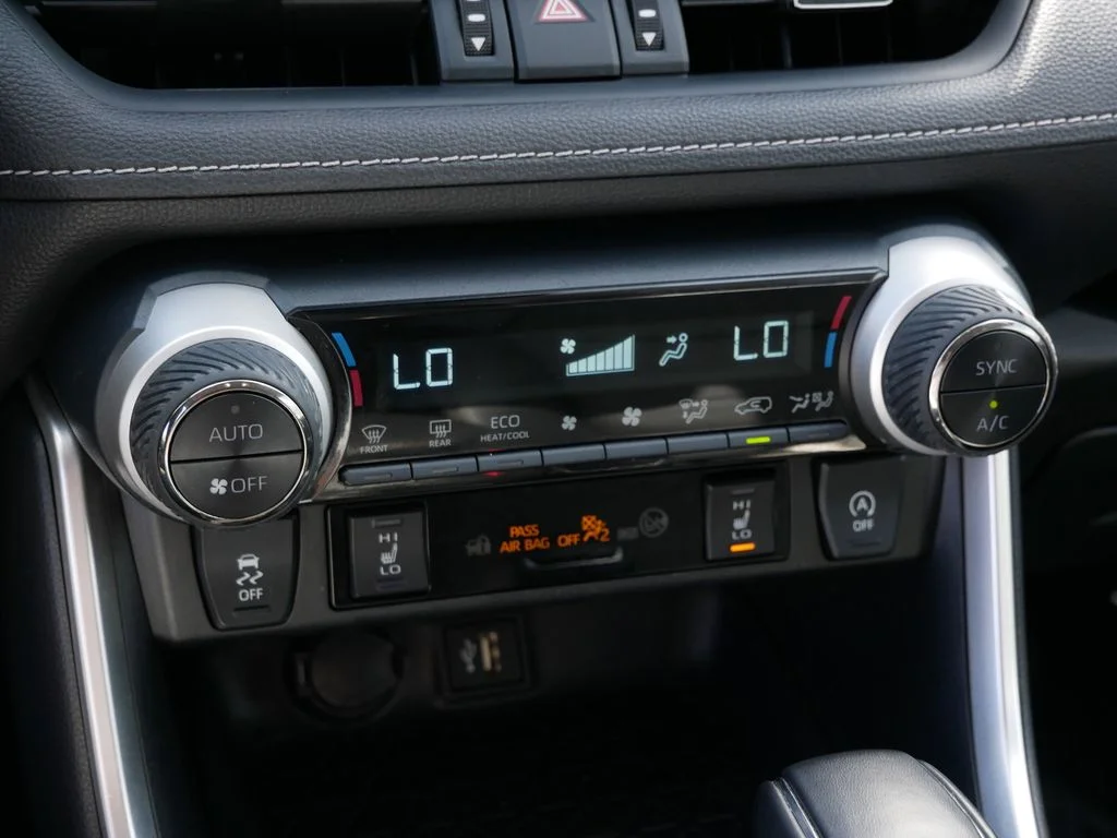 Used 2023 Gray Toyota XLE Premium image 20