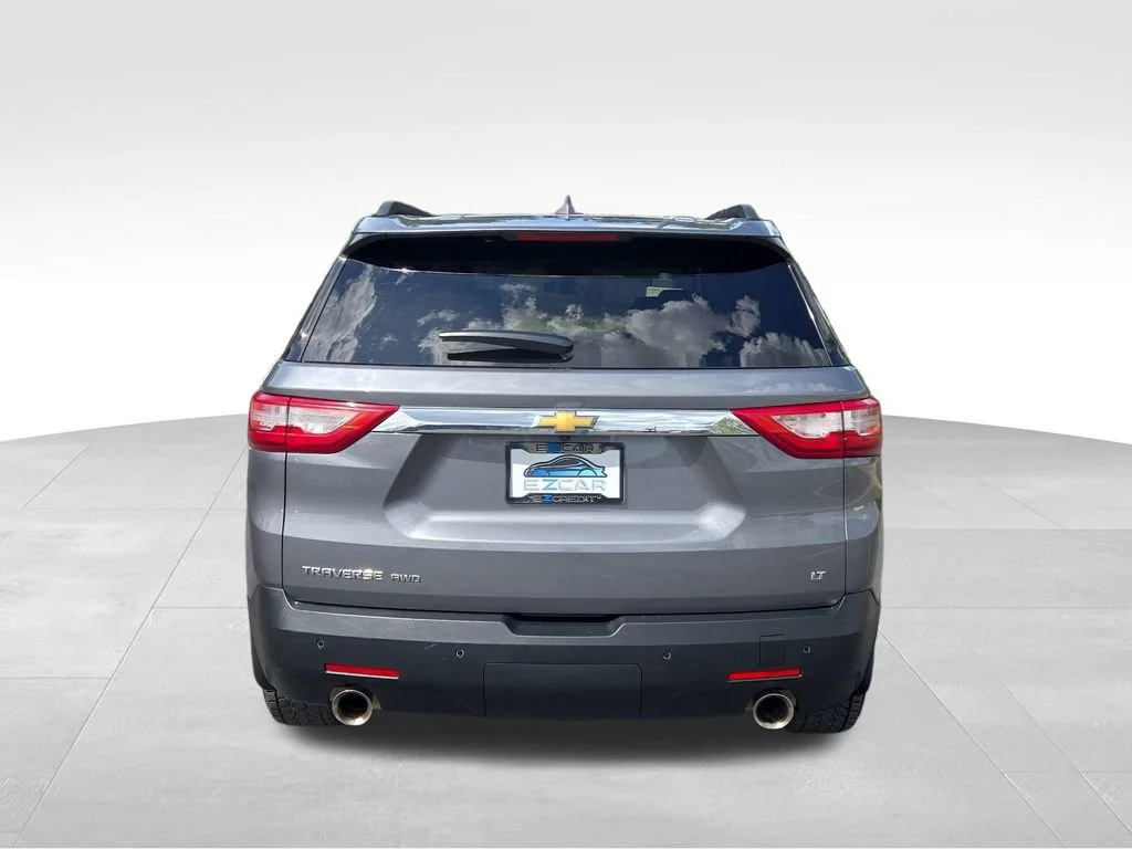 Used 2019 Satin Steel Metallic Chevrolet LT Cloth image 12