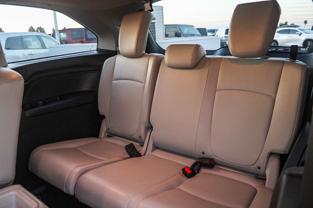 Used 2025 Smoke Blue Pearl Honda EX-L image 20