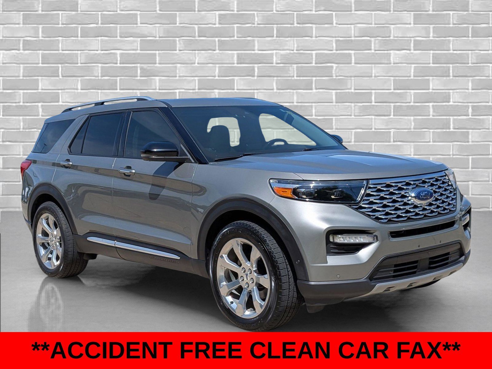 Used 2020 Silver Spruce Metallic Ford Platinum image 5