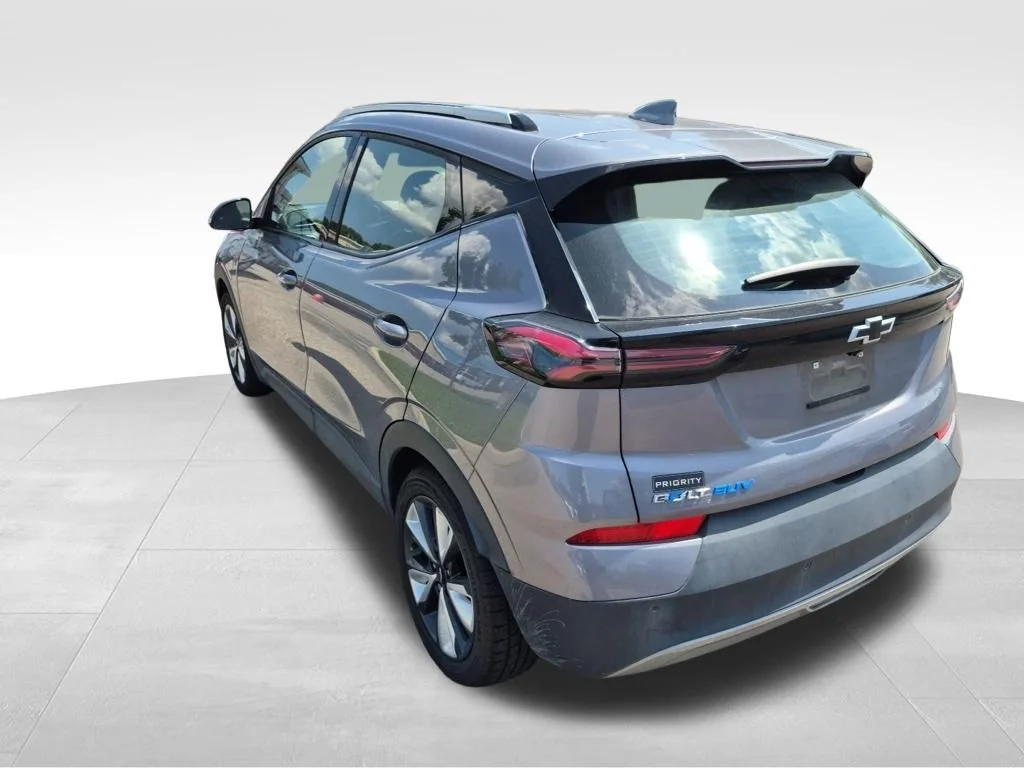 Used 2022 Gray Chevrolet LT image 14