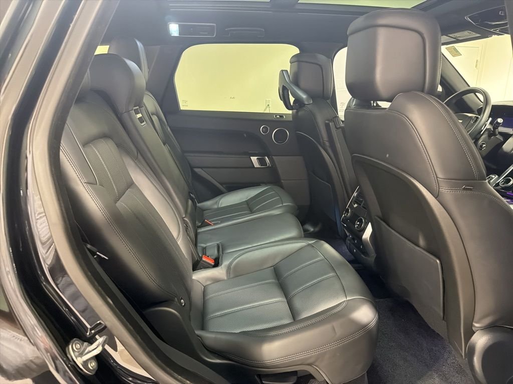 Used 2019  Land Rover Supercharged image 28