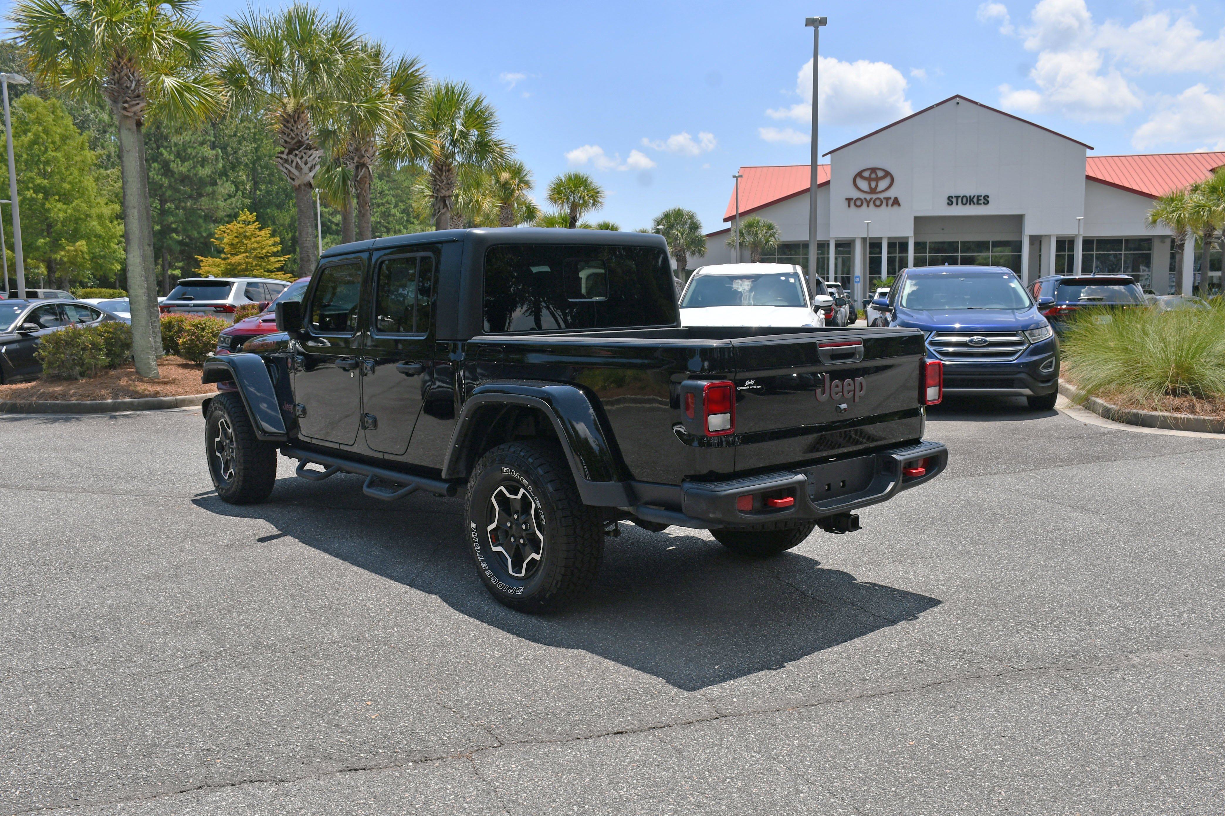 Used 2022 Black Jeep Rubicon image 3