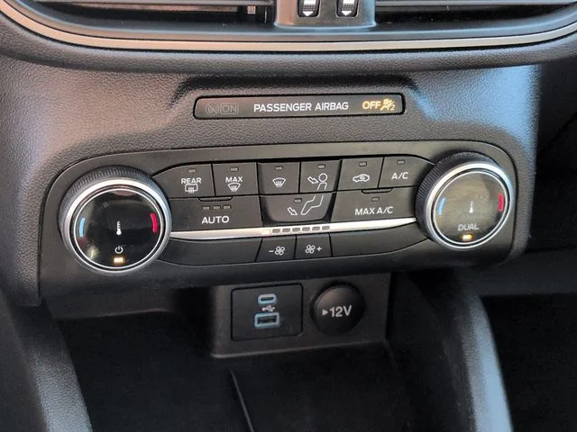 Used 2023 Gray Ford Active image 23