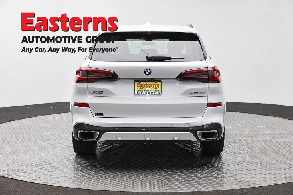 Used 2023 White BMW xDrive40i image 6