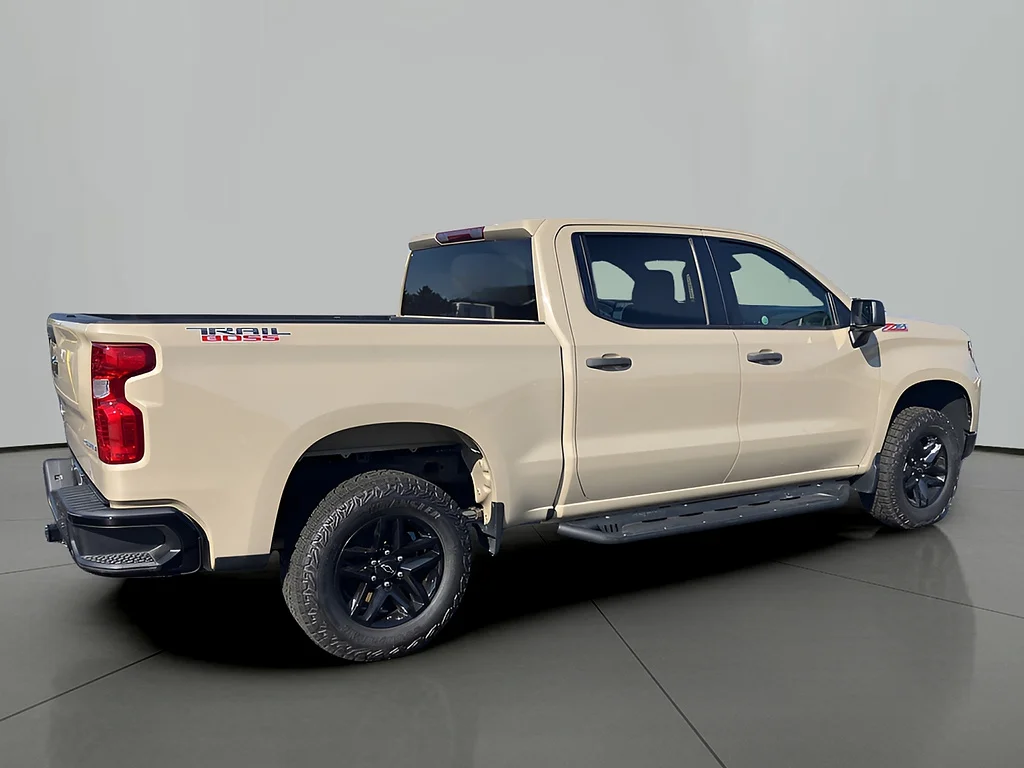 Used 2022 Sand Dune Metallic Chevrolet Custom Trail Boss image 6