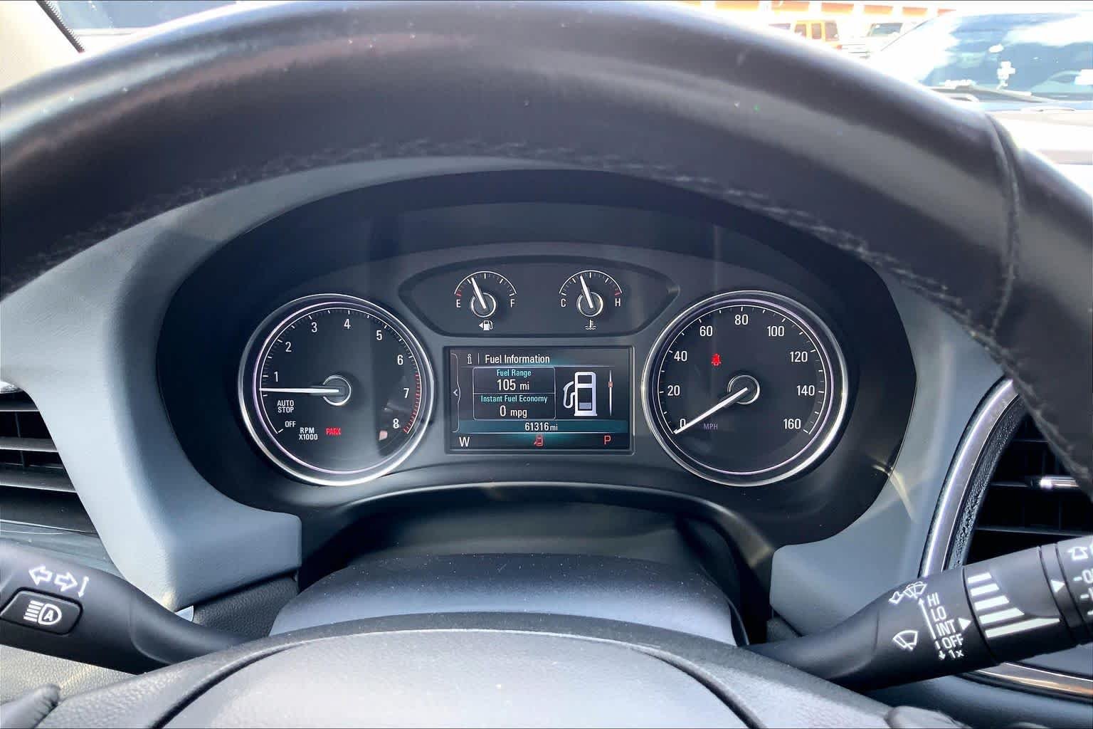Used 2018 White Frost Tricoat Buick Premium image 25