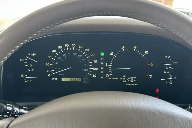 Used 1998  Lexus 470 image 24