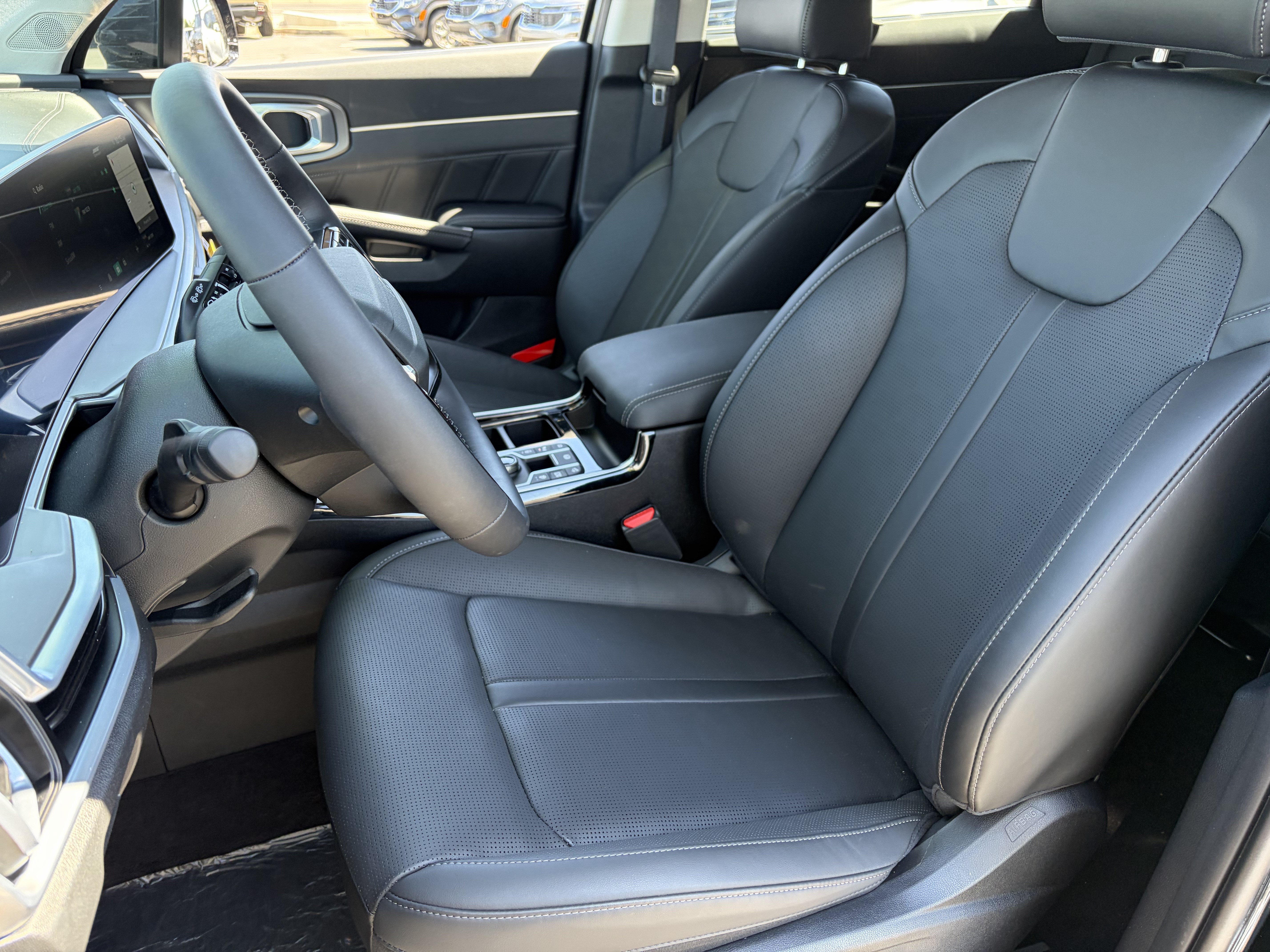 New 2026 Ebony Black Kia SX image 18