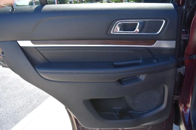Used 2019 Red Ford Limited image 13