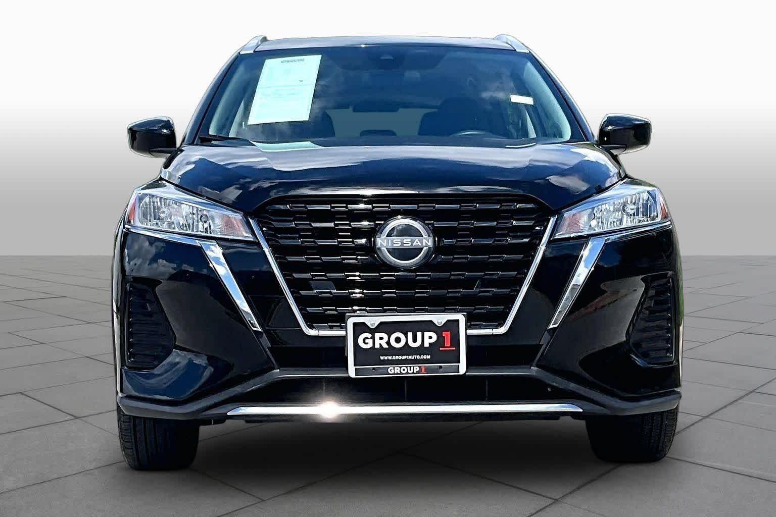 Certified Used 2024 Super Black Nissan SV image 4