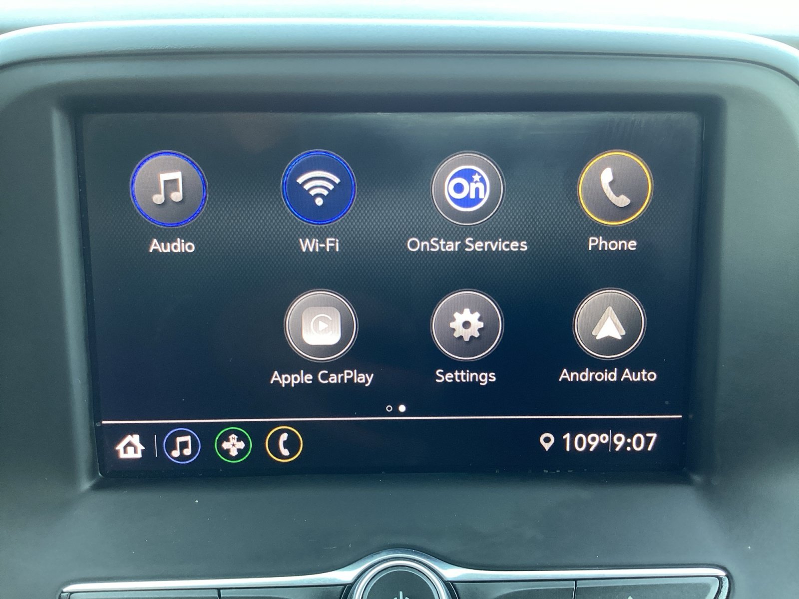 Used 2020 RIVERSIDE BLUE METALLIC Chevrolet 1LT image 17