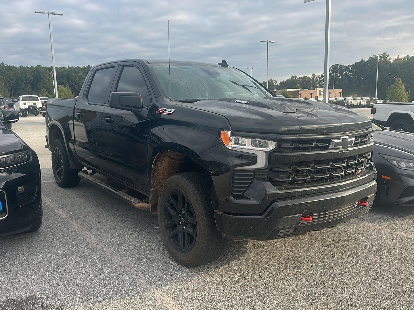Used 2025 BLACK CHEVROLET TRUCK LT TRAIL BOSS image 1