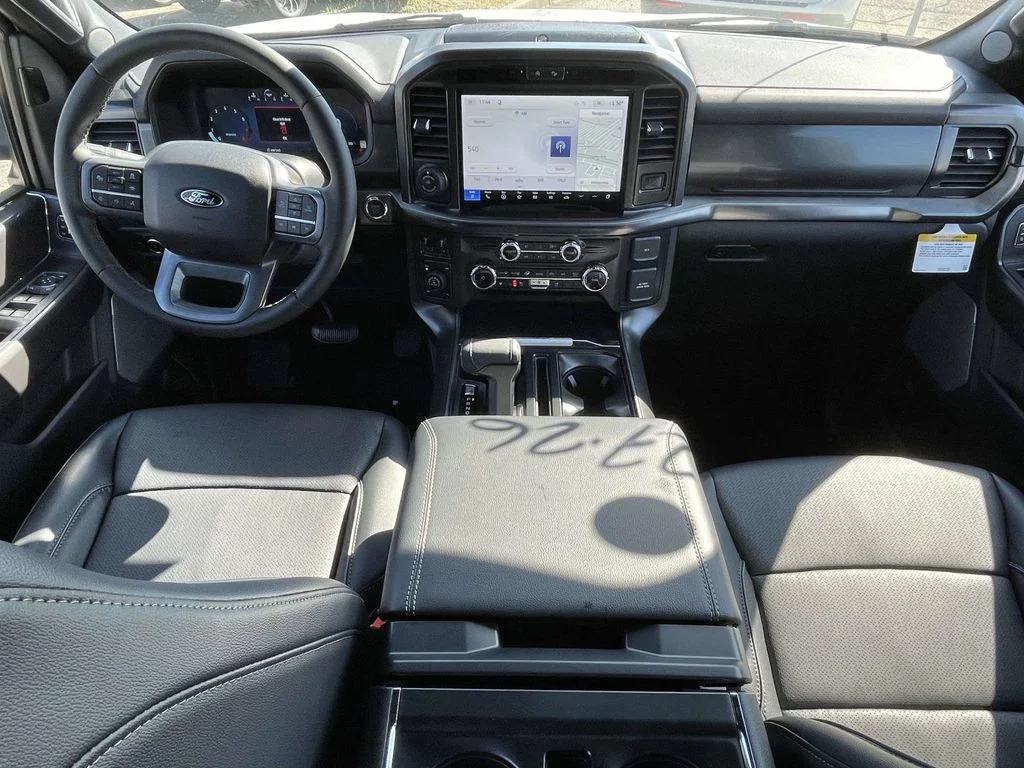 New 2026 Oxford White Ford Lariat® image 11
