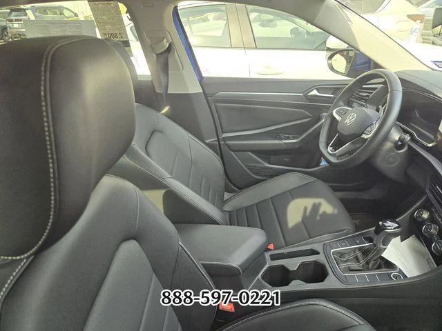 Used 2024 Blue Volkswagen 1.5T SE image 8