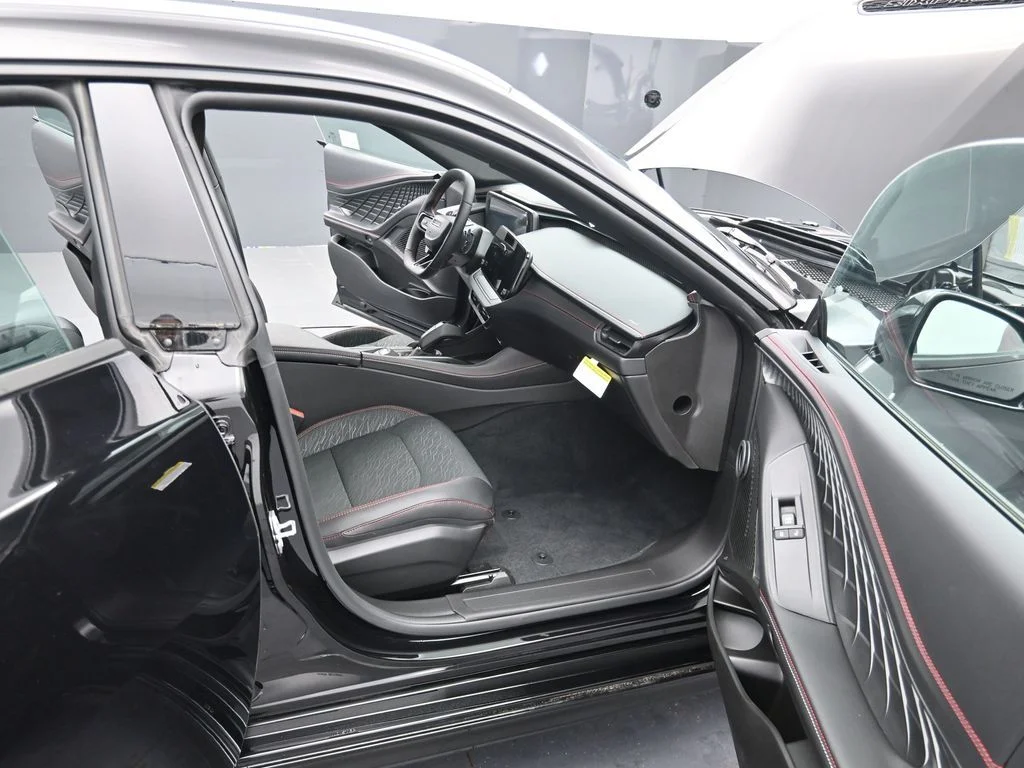 New 2026 Diamond Black Crystal Pearlcoat Dodge R/T image 13