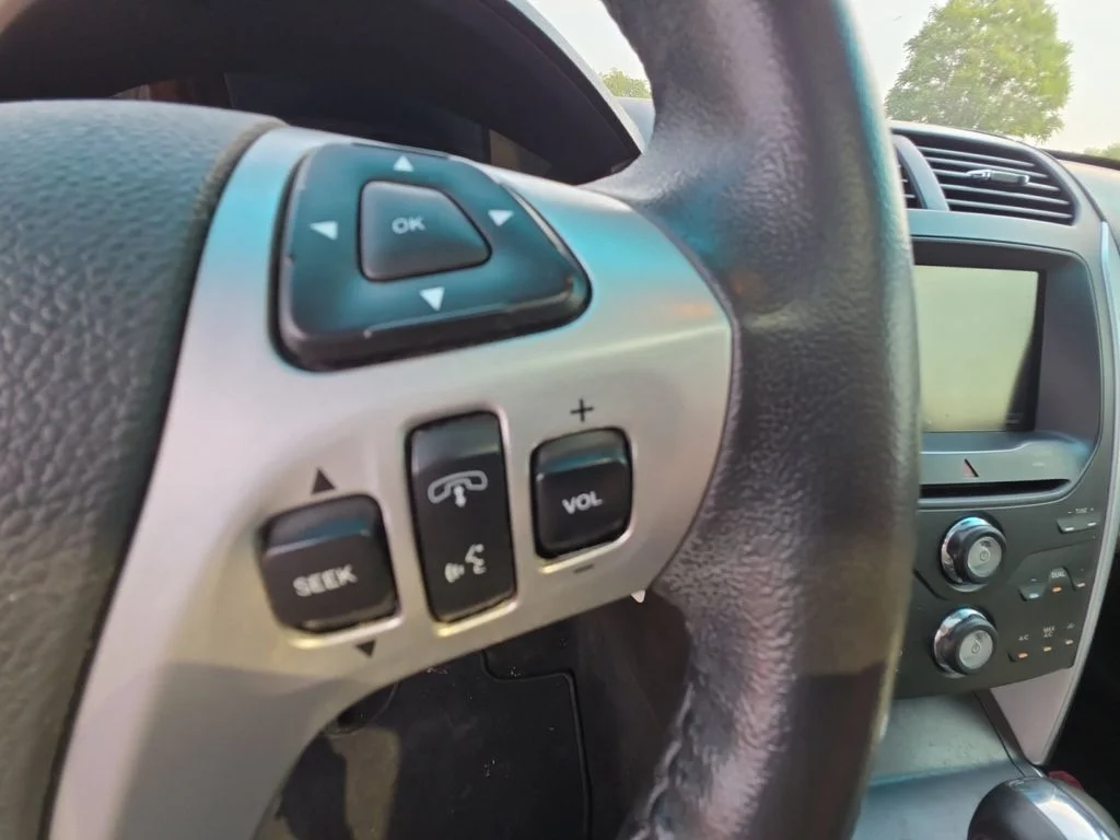 Used 2012 White Ford XLT image 19