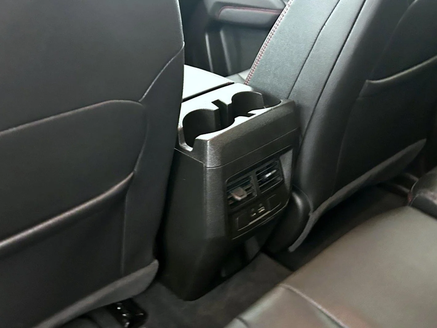 Used 2025 Black Chevrolet Z71 image 21