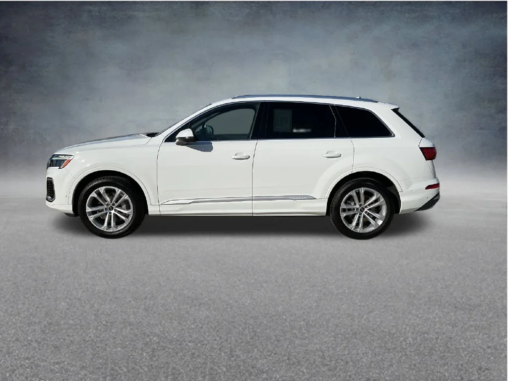 Used 2025 White Audi 55 Premium Plus image 4