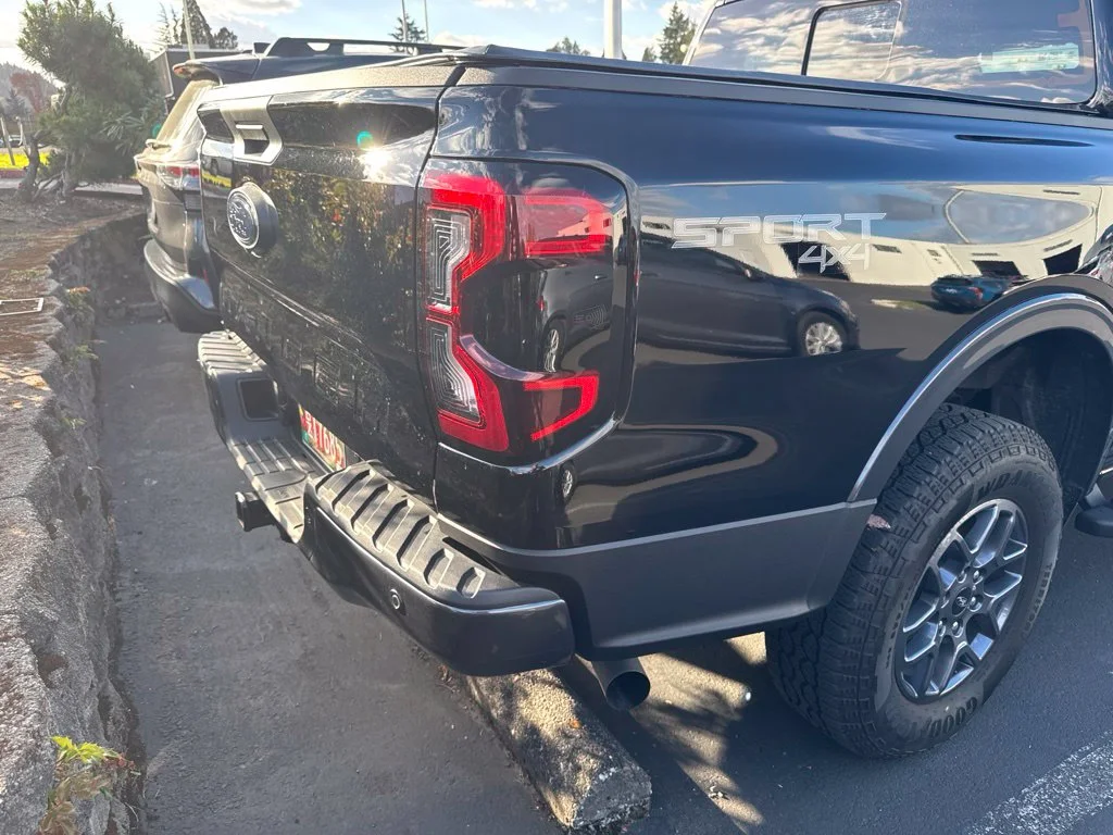 Used 2024 Shadow Black Ford XLT image 5
