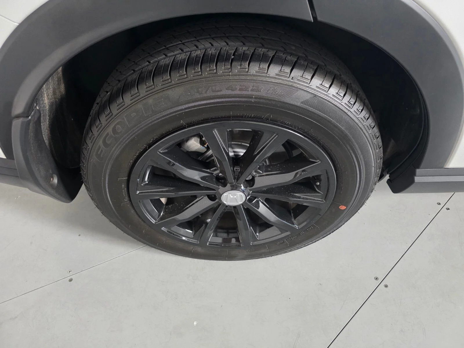 2025 Honda CR-V EX - Photo 11