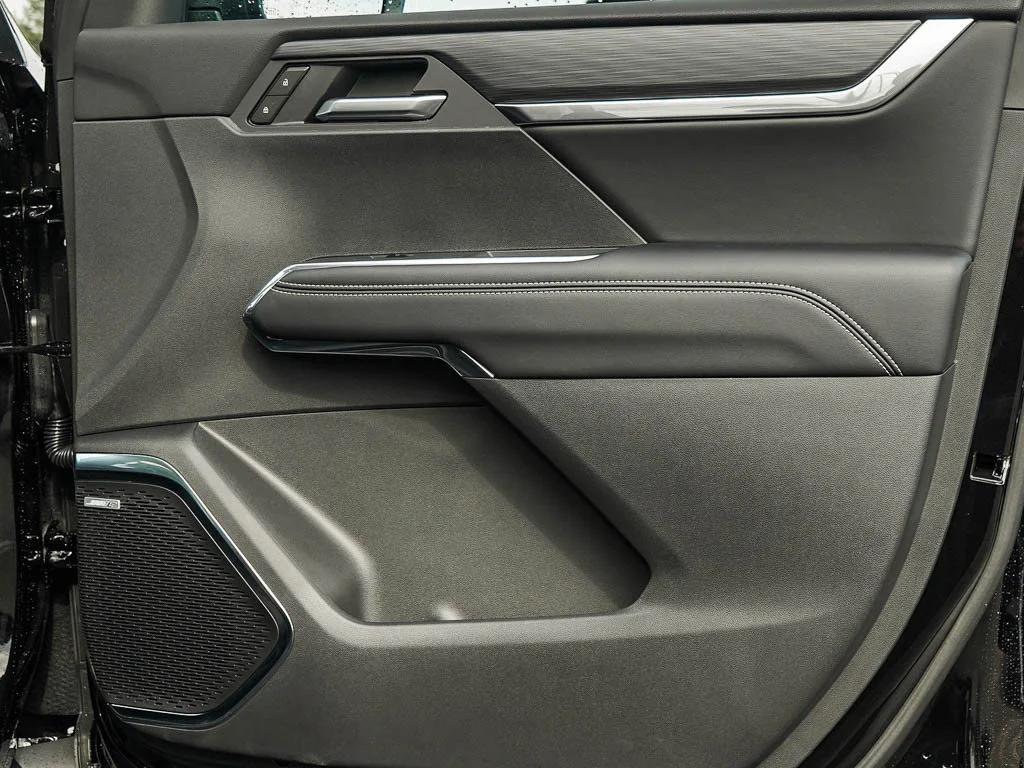 2026 GMC Acadia Elevation - Photo 10