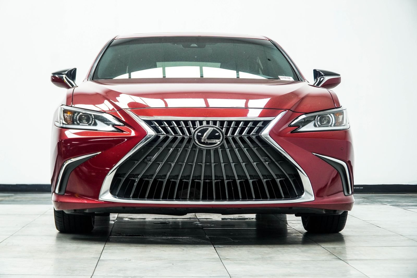 Used 2025 Red Lexus 350 image 8