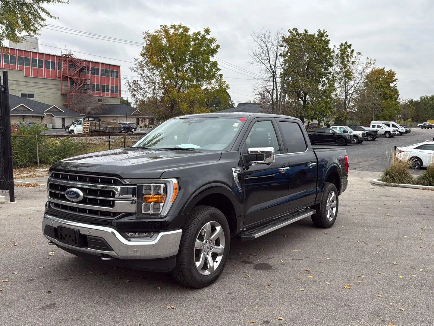 Used 2022 Agate Black Ford LARIAT image 7