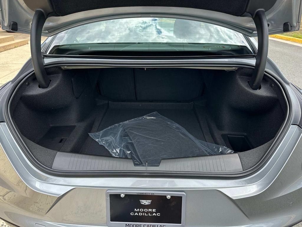 2026 Cadillac CT4 V-Series - Photo 12