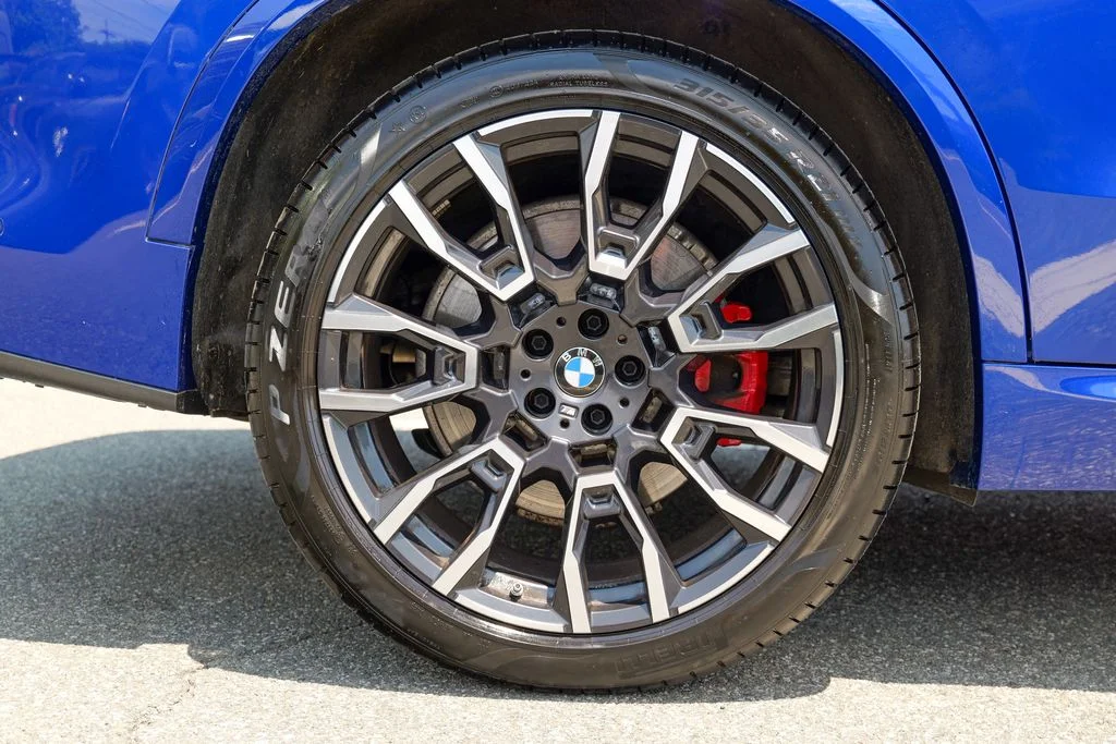 Used 2025 Marina Bay Blue Metallic BMW M60i image 14