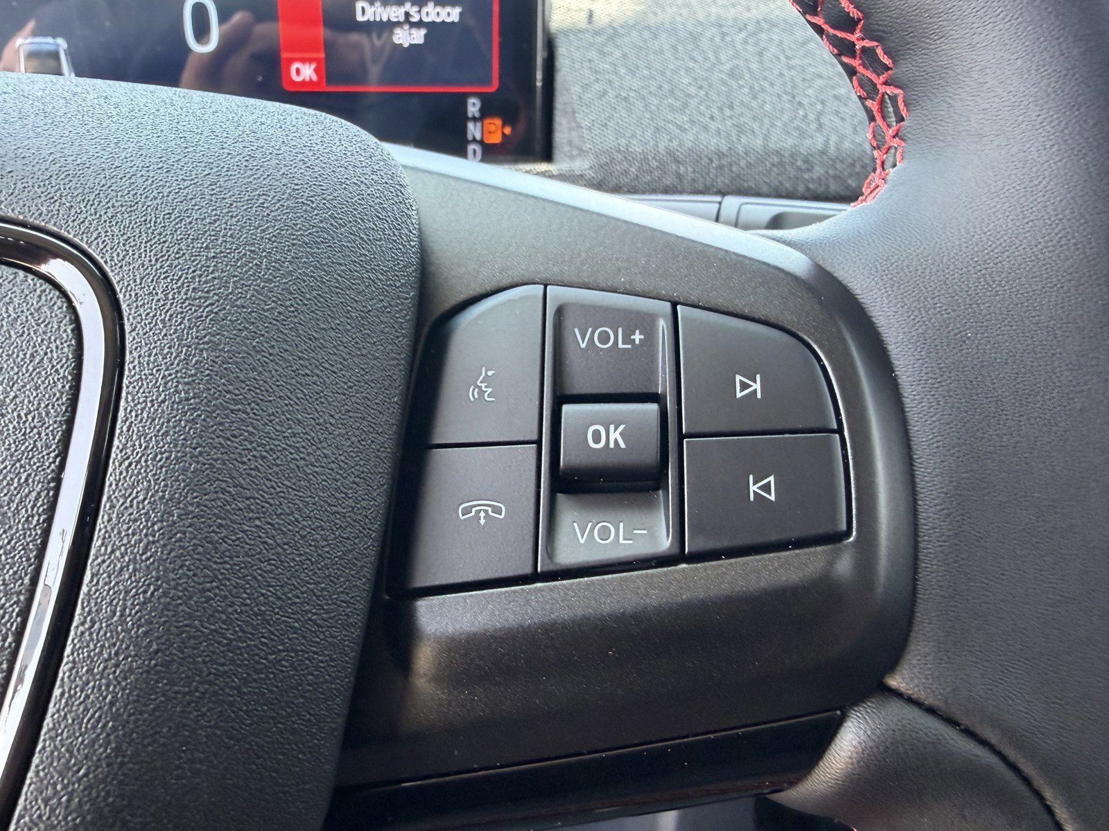 New 2026 Glacier Gray Metallic Tri-coat Ford Premium image 24