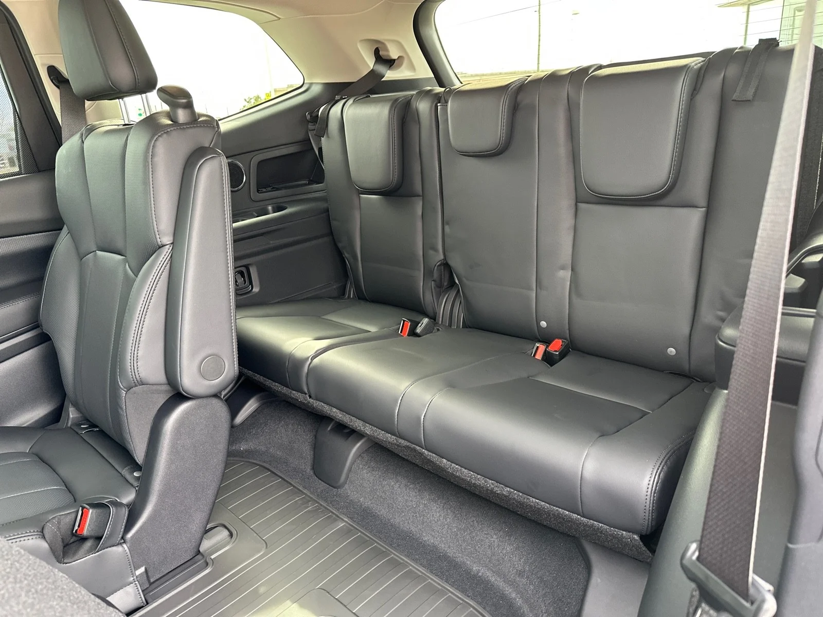 2026 Subaru Ascent Touring - Photo 10