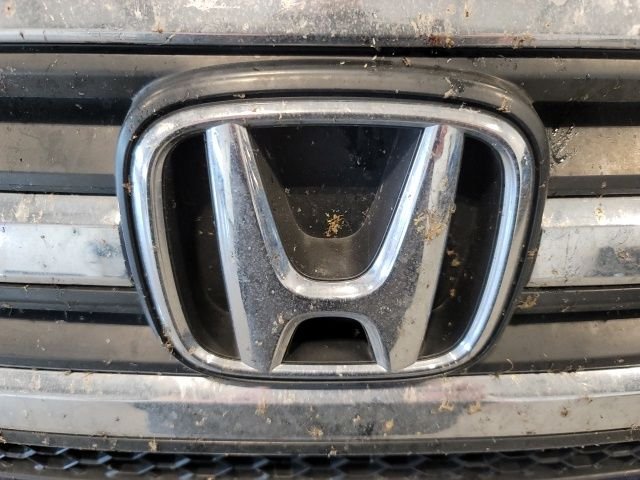 Used 2018  Honda EX image 17
