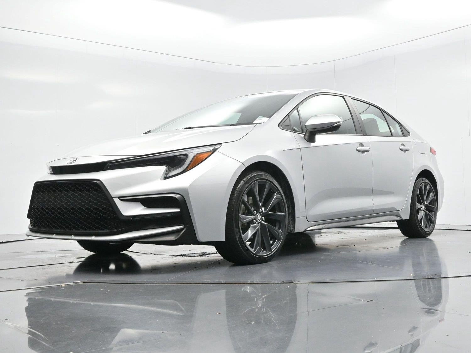 Used 2023 Silver Toyota SE image 40