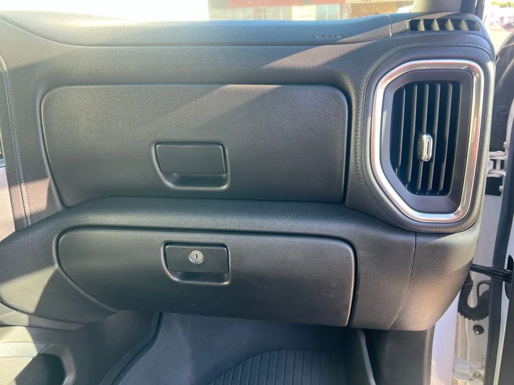 Used 2020 Summit White Chevrolet LT Trail Boss image 26