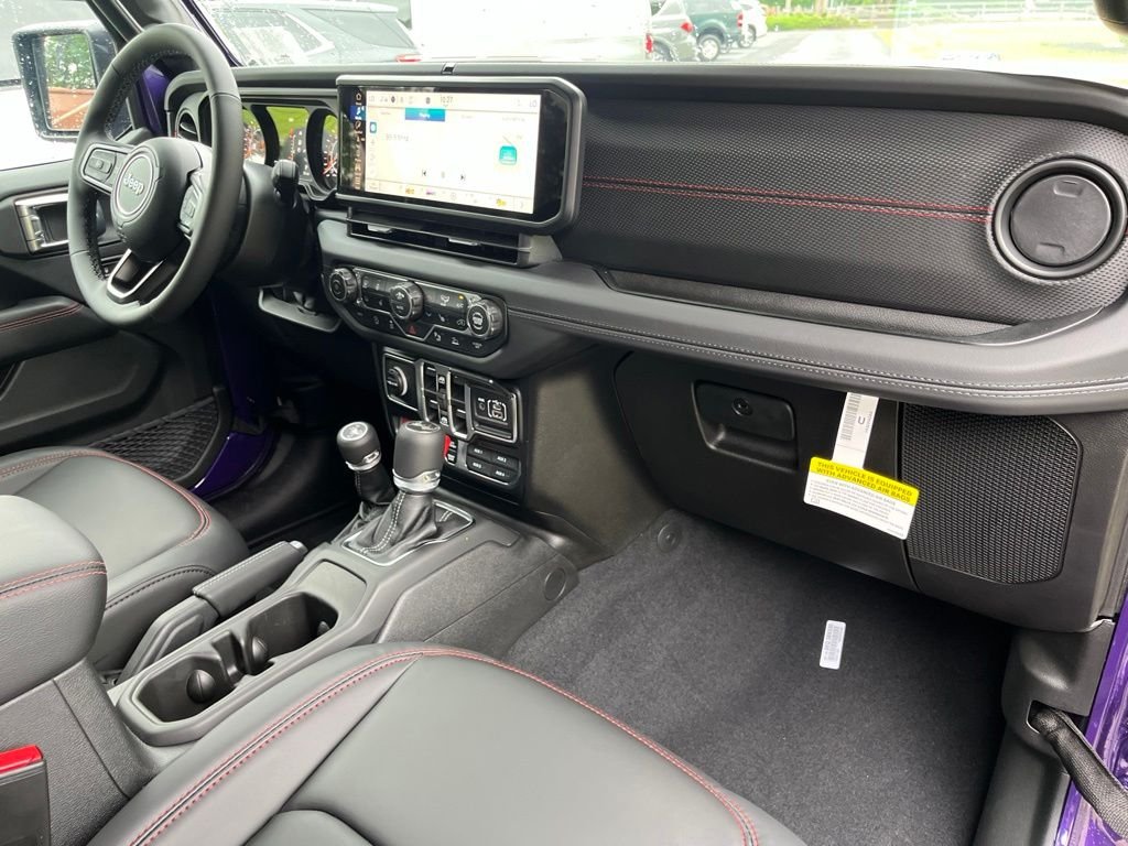 New 2026 Reign Jeep Rubicon X image 3