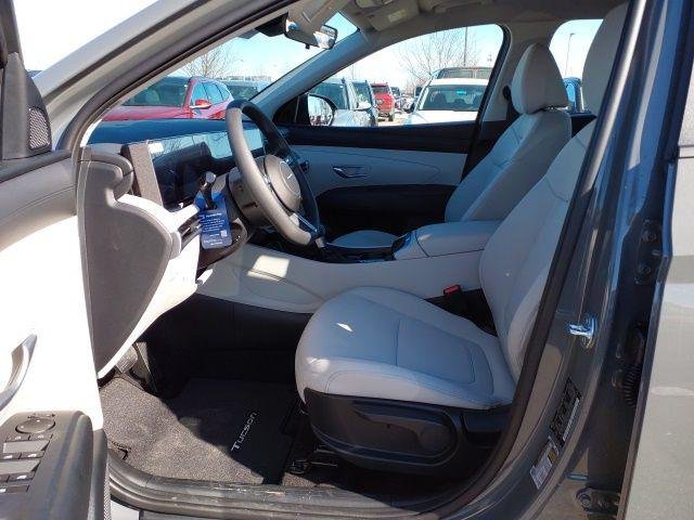 New 2026 Gray Hyundai SE image 9