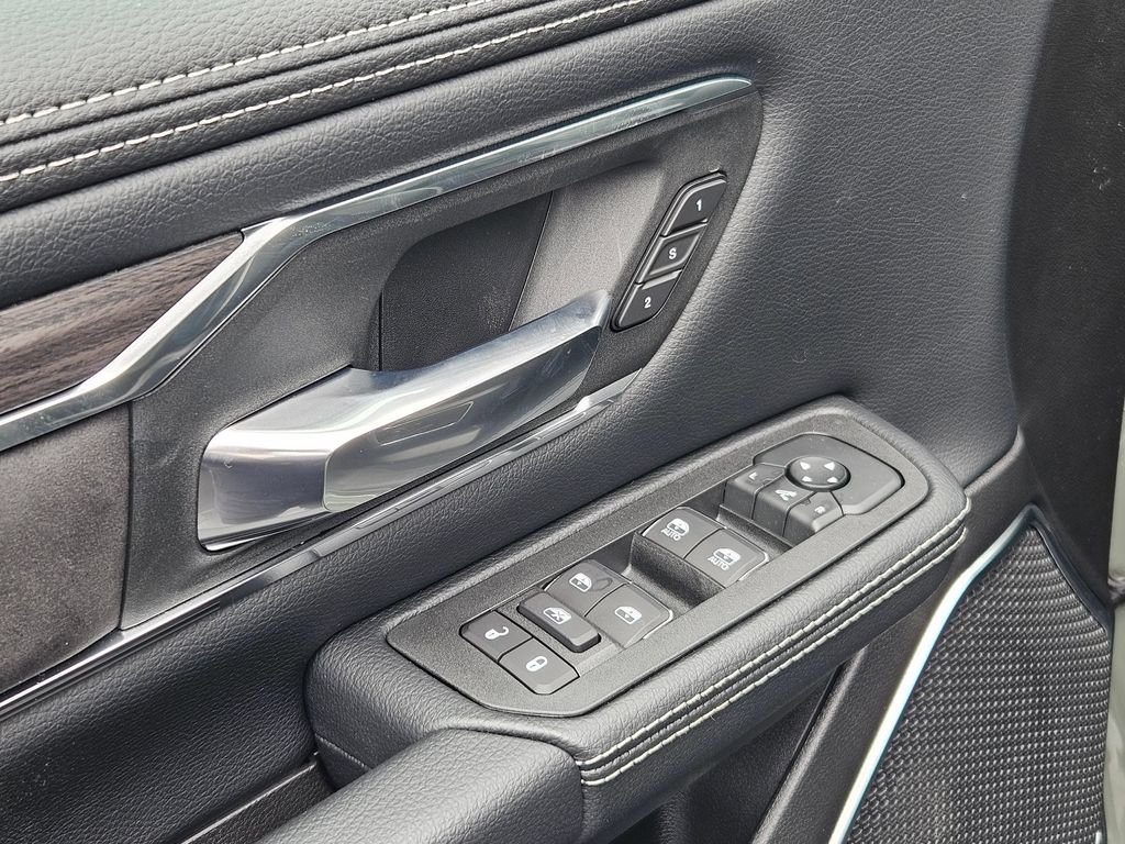 New 2026 Canyon Lake Exterior Paint RAM Laramie image 11