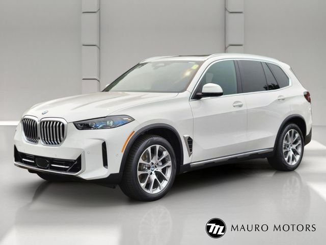 New 2026 White BMW xDrive40i image 7