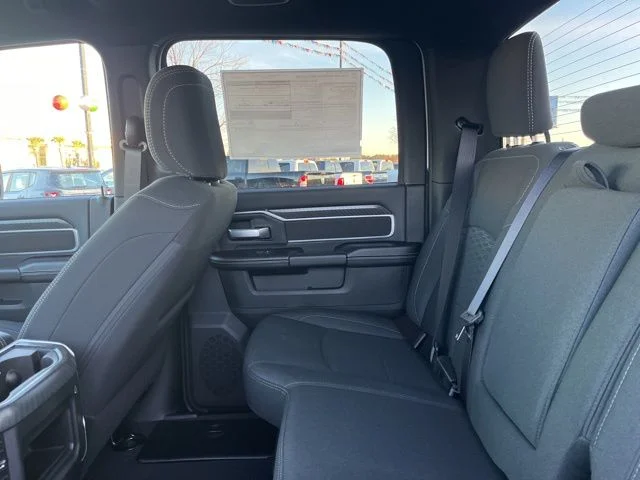 2026 RAM 2500 Big Horn - Photo 11