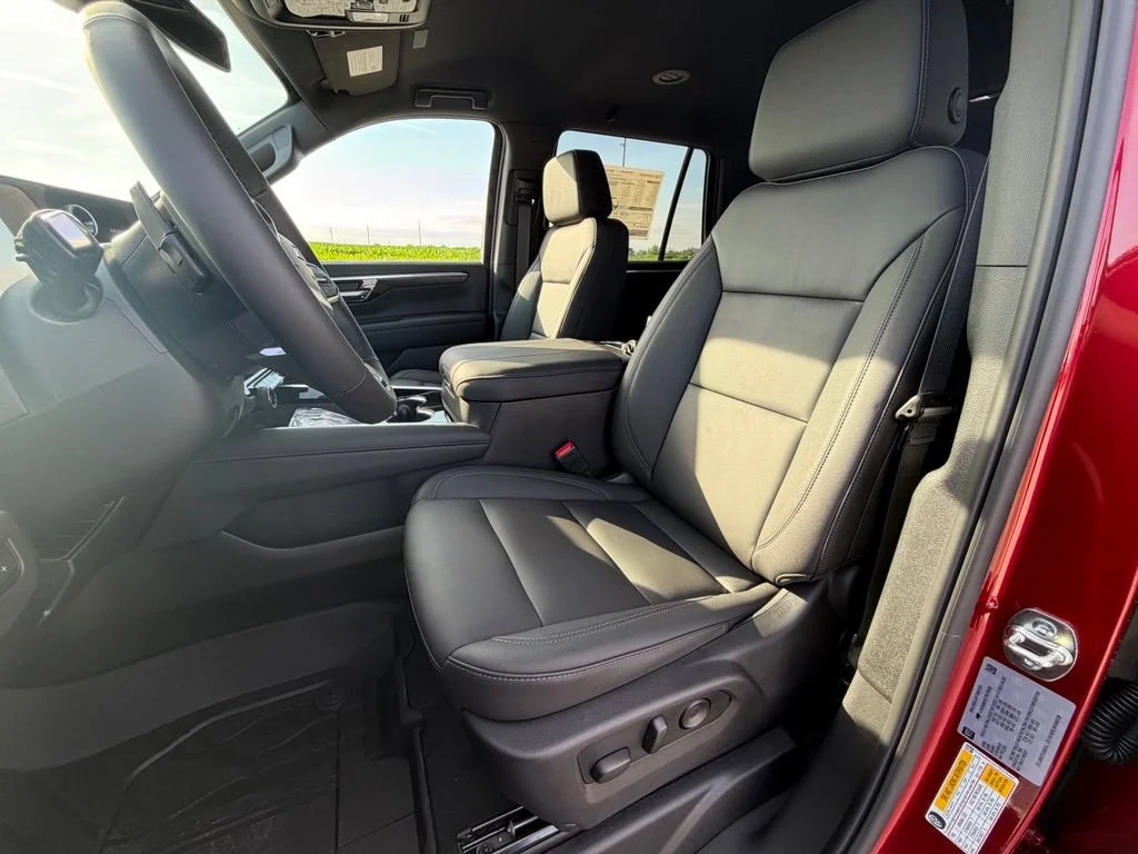 2026 Chevrolet Tahoe LT - Photo 13